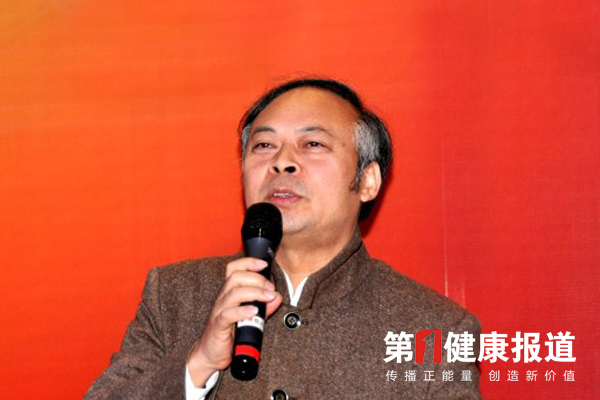 就中医药法（草案）二审李伯淳提出：正确看中医科学