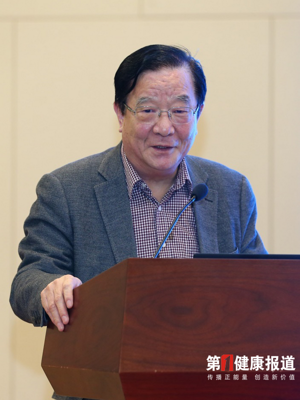 房书亭会长.png