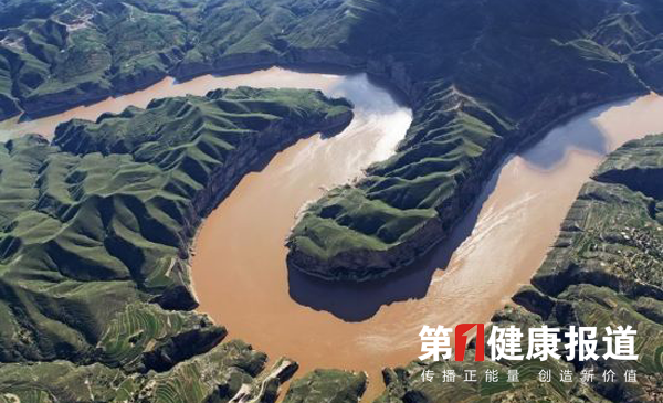 习近平:黄河流域必须大保护 大治理