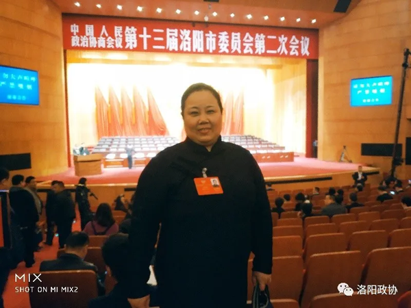 张亚南们的“小康农民讲学所”助力战疫与扶贫双线作战