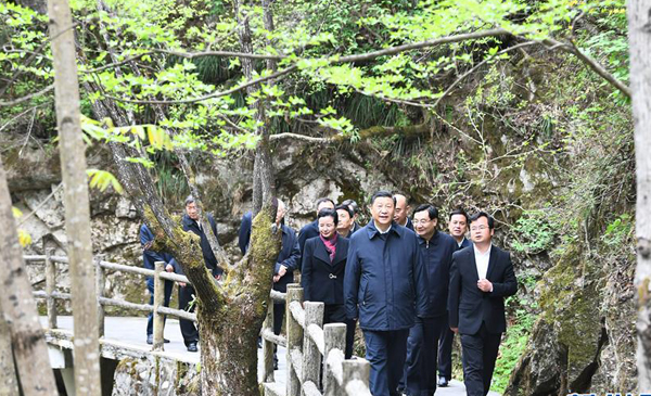 习近平在陕西考察（图文）