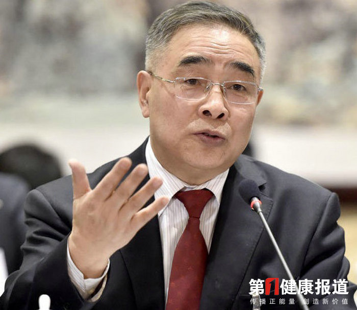 张伯礼：推进中医药科学研究 科技支撑中医药振兴发展