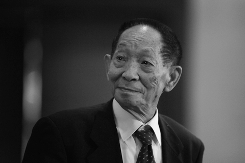 “杂交水稻之父”袁隆平逝世 享年91岁