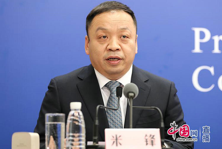 国务院防控机制：返乡过年防疫禁止“层层加码”