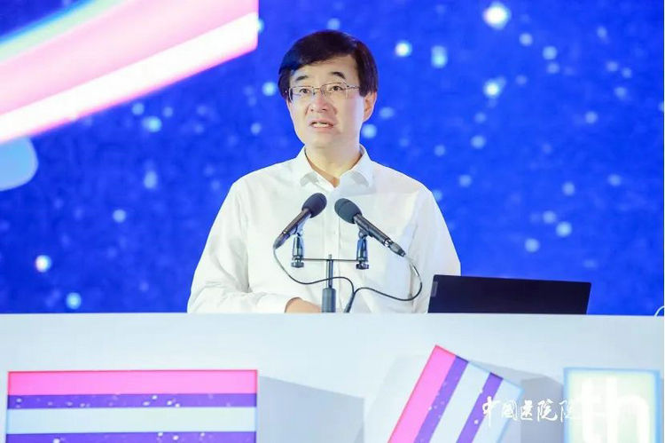 王辰院士：将医学卫生健康事业作为主流社会事业发展
