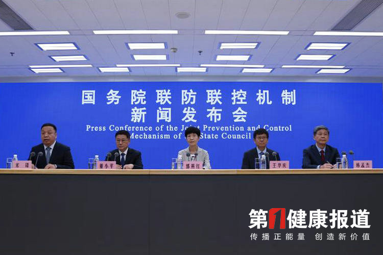 专家：警惕秋冬季出现流感与新冠叠加流行风险