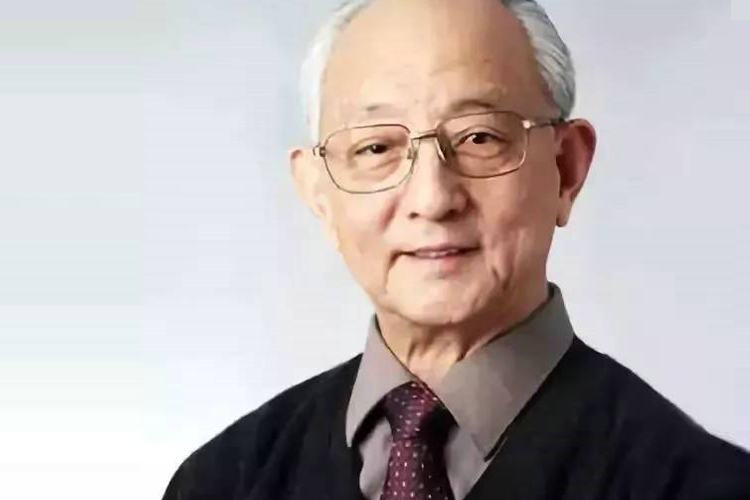 原中央保健委员会办公室主任王敏清喜获健康老人功勋荣誉