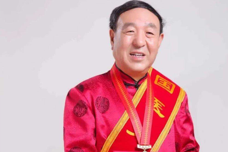 国医大师李佃贵喜获健康老人功勋荣誉称号