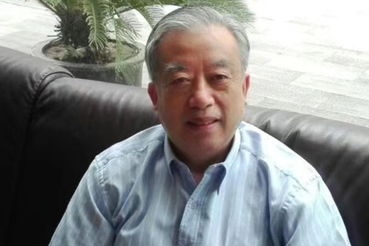 中国科学院教授杨柄忻喜获健康老人功勋奖