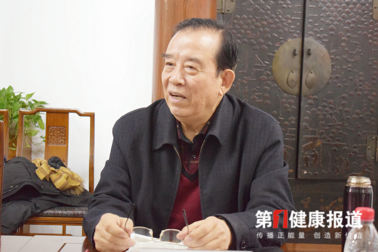 北京市卫健委纪检组特约监督组副组长左立臣喜获健康老人功勋荣誉称号