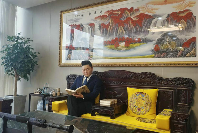 周志远钻研中医理论创新自然疗法获颁健康宣传大使