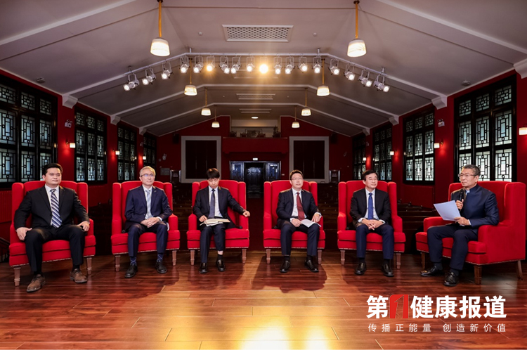 白岩松对话协和医学校长：如何培养复合型医学人才？实录
