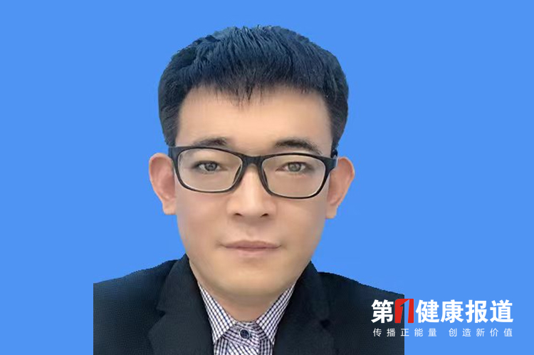 李建锋中医师推动健康丝绸之路获颁健康宣传大使