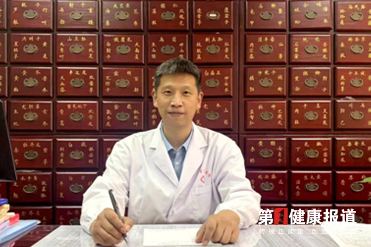 刘斌雄个体行医得好评获颁健康宣传大使