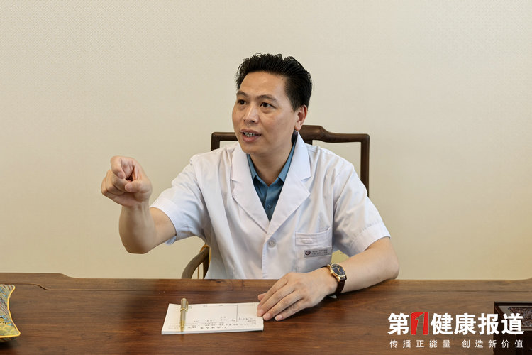 我的中医路：带着秘方拜国师