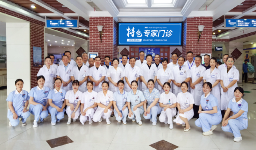 术后无痕｜经阴道单孔腹腔镜下左侧卵巢囊肿剔除术
