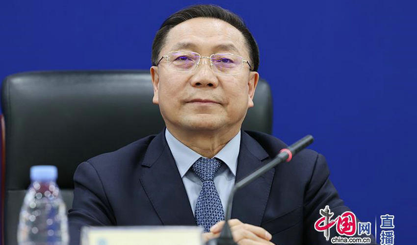 亢泽峰：中医适宜技术可有效防控儿童青少年近视