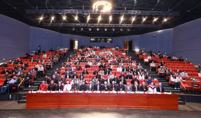 1765506801404147.png 640 (2).png