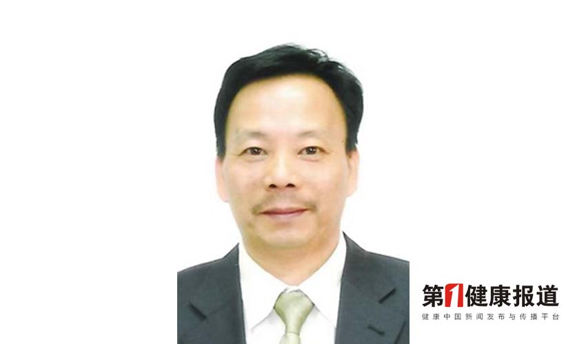 陈钟辉弘扬闽派中医获颁健康宣传大使