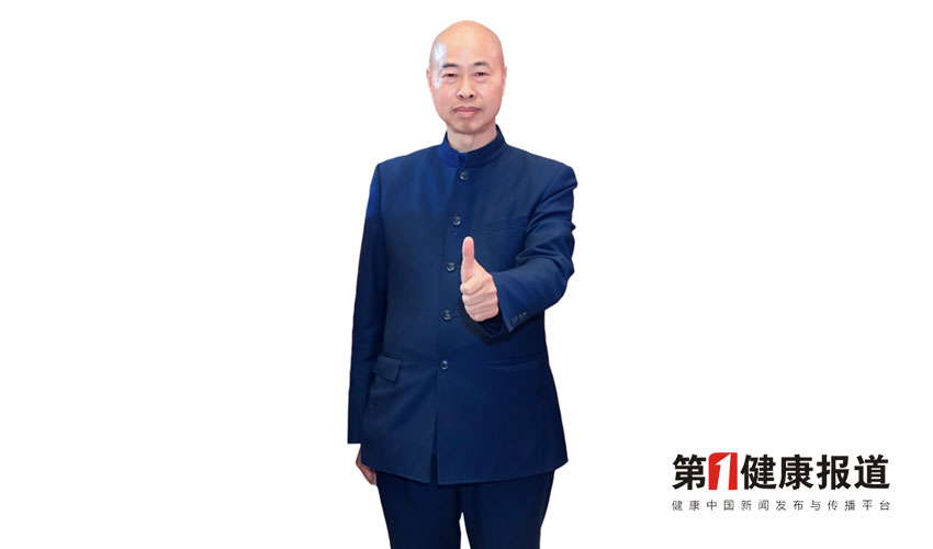 董长林素食为本传播健康饮食理念获颁健康宣传大使